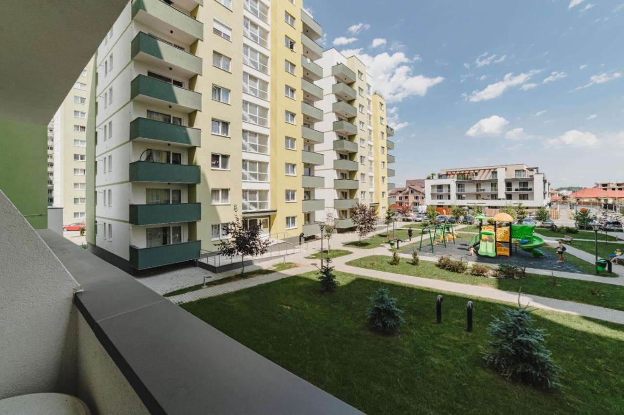Masterpiece Studio- Free Parking, Wi-Fi, Netflix Μπρασόβ Εξωτερικό φωτογραφία